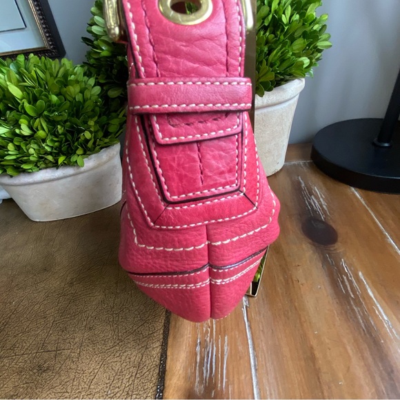 2006 Coach Soho Dylan Braided Strap in Bright Pink - Picture 12 of 17